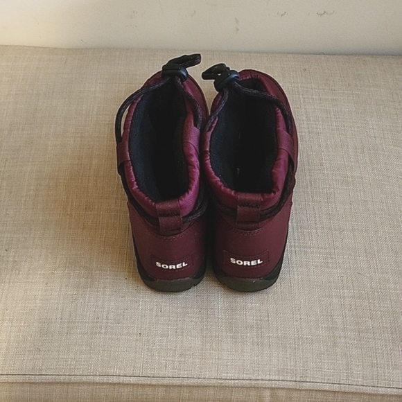 Sorel Boots - Picture 4 of 5